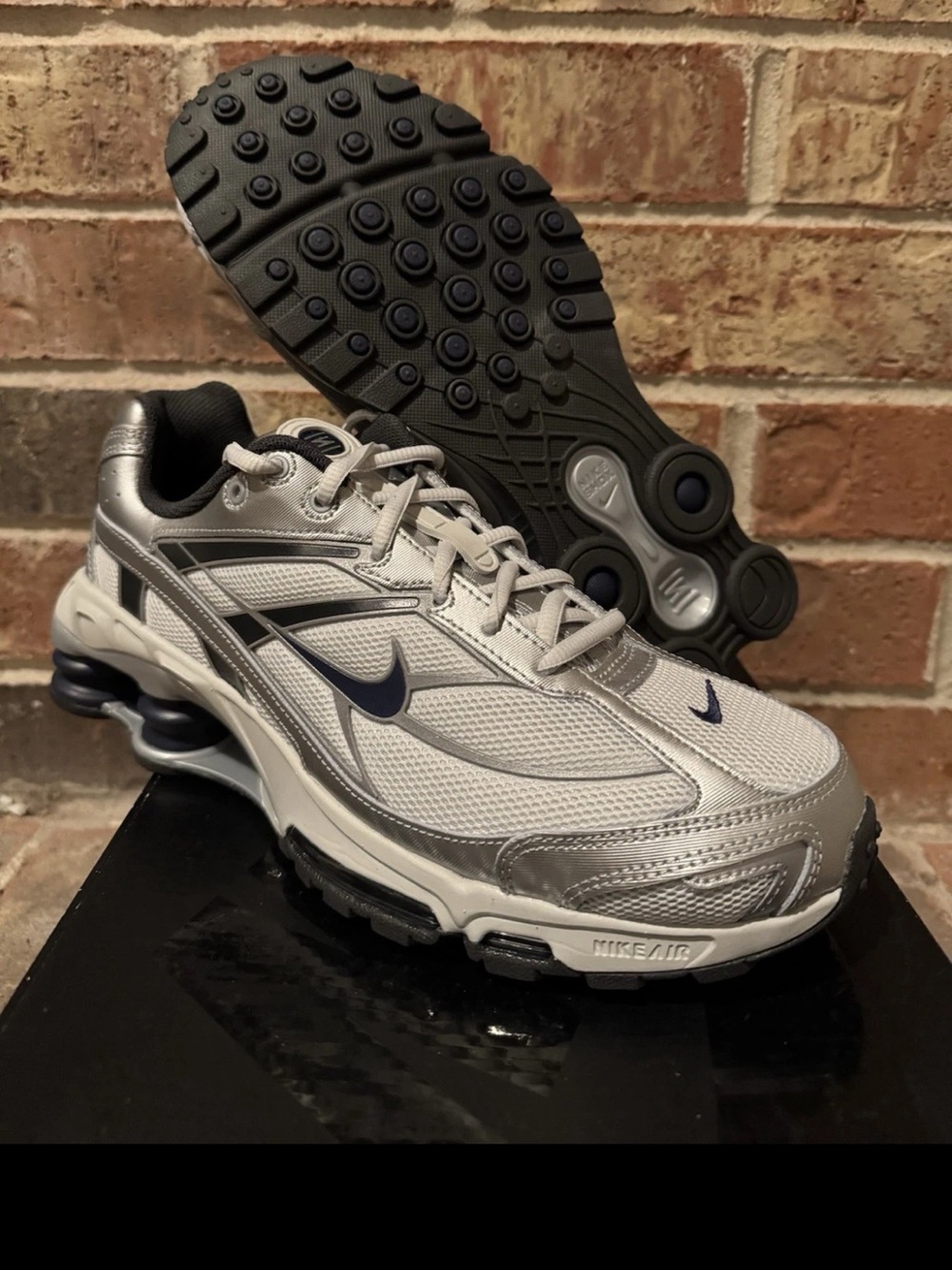 Nike Shox Ride 2 Photon Dust Metallic Silver Midnight Navy IO1449-025